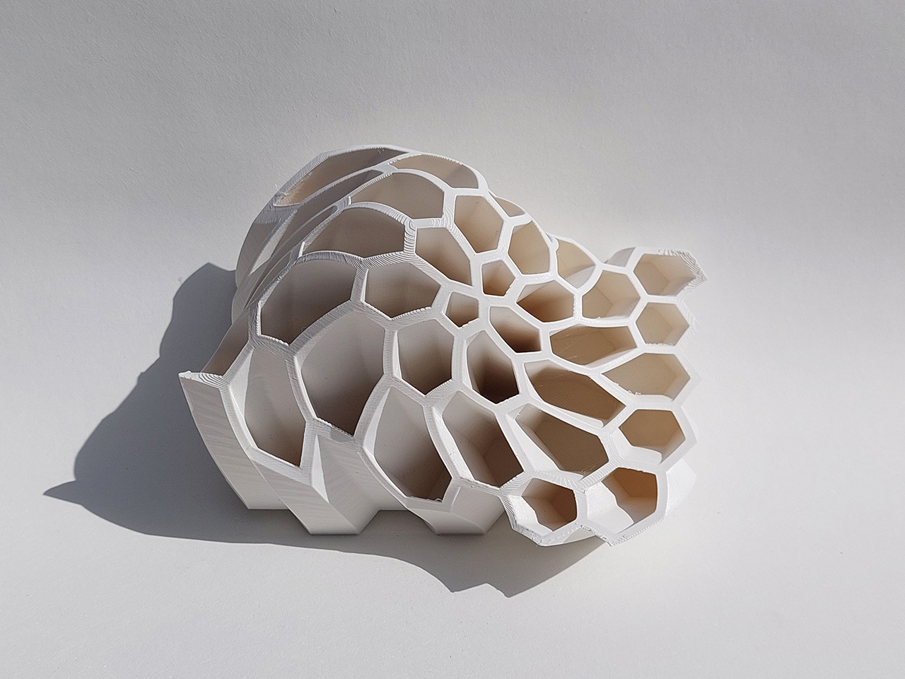 Tusinuku laikiklis biciu korio formos 15001-3