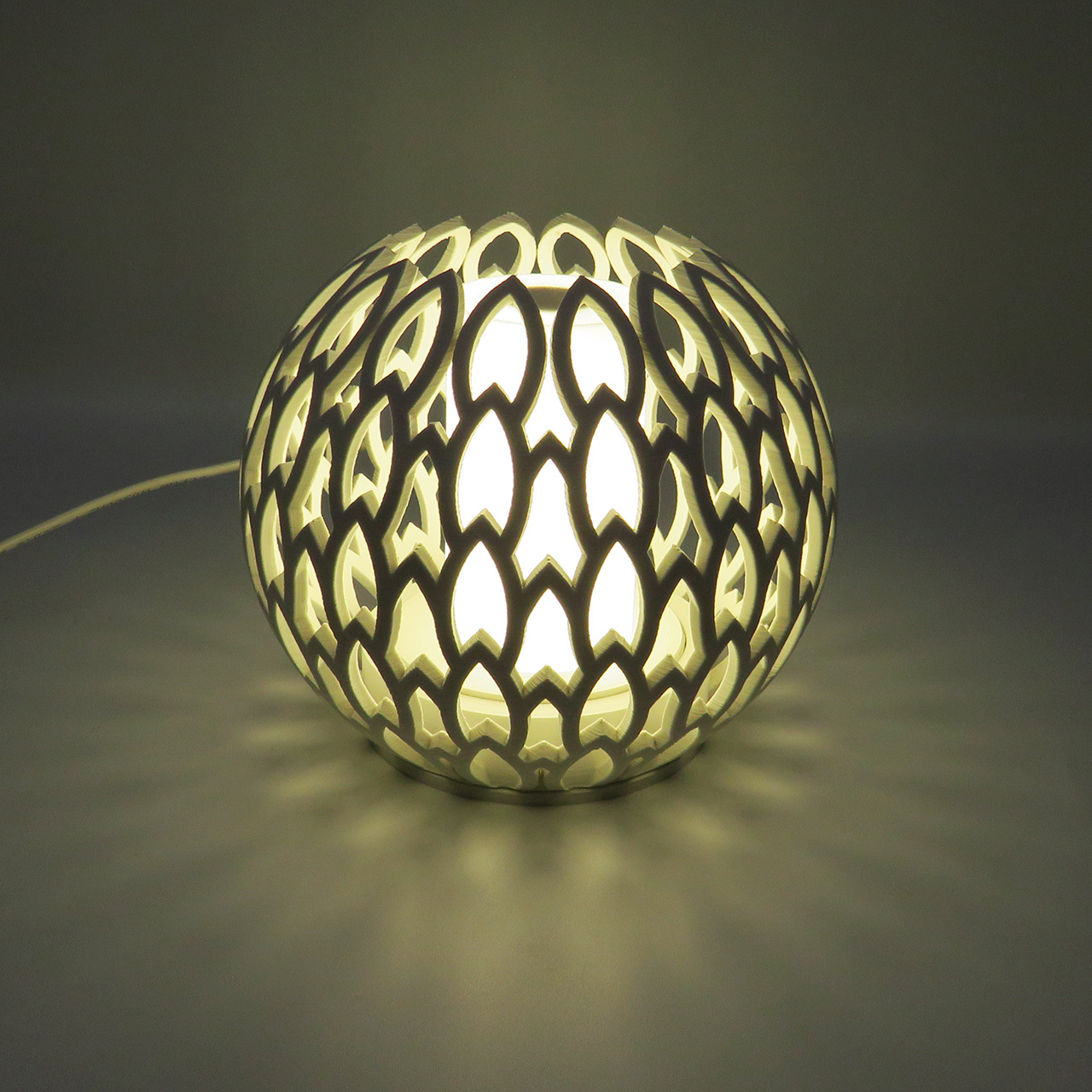 03 stalinis sviestuvas Ziedas LED 3D